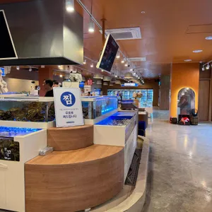 인어교주해적섬 FISH MARKET & LOUNGE 리뷰 사진