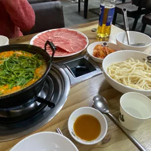 등촌샤브칼국수 사진
