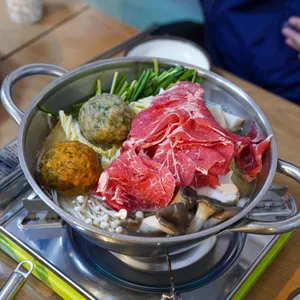 함경옥 사과냉면 만두 사진