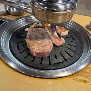 육식주 사진