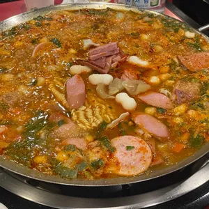 놀부부대찌개 사진