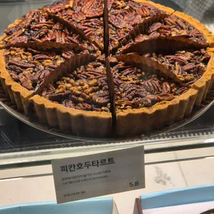 엘리스 파이 리뷰 사진