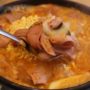 엉클부대찌개 사진