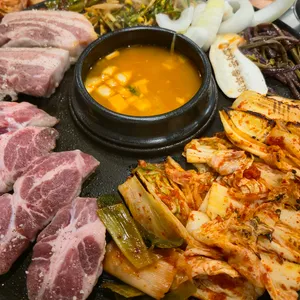 효자동솥뚜껑 대표 사진