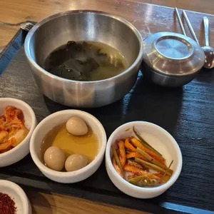 육해밥 사진