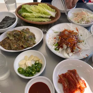 거제도 굴 구이 사진