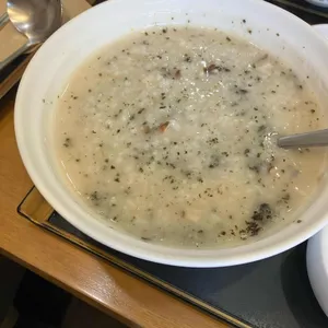 본죽 사진 2