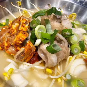 놀부부대찌개 사진