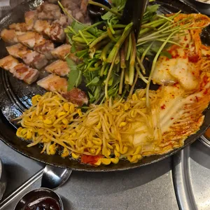목구멍 사진