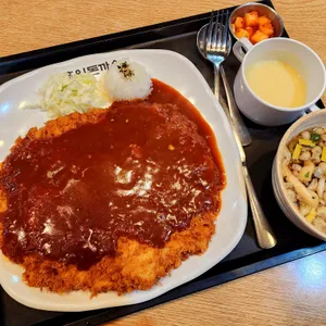 홍익돈까스 사진