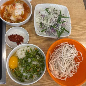 등촌샤브칼국수 사진