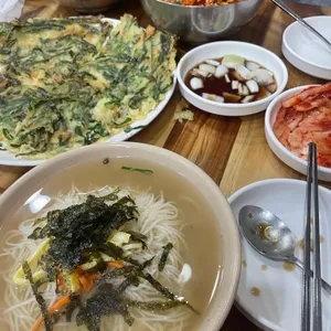 장마당빈대떡 사진