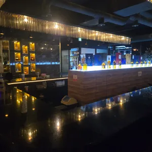 더레드 대표 사진