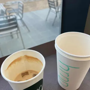 흐른 사진