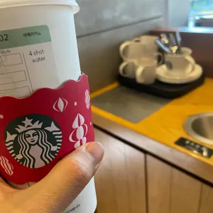 스타벅스 리뷰 사진