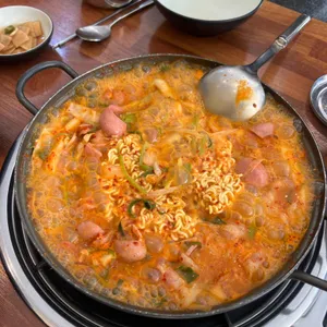 더하고부대찌개 사진 1