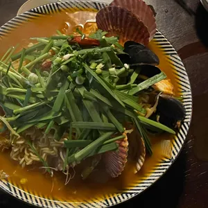 지금이밤 사진
