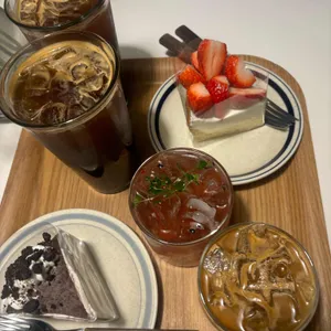 데이 오프 나이트 사진