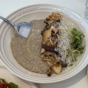 아오테아 이터리 사진