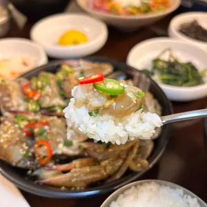 평해옥 사진