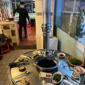 숯불에 구이구이 사진