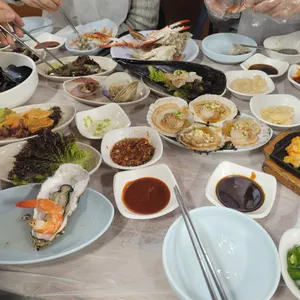 먹고보자호남횟집 사진