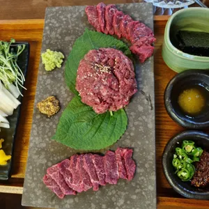 흥부니네육회집 사진 2