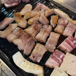 돈방석연탄구이 리뷰 사진