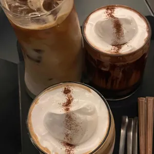 앤앤드 사진