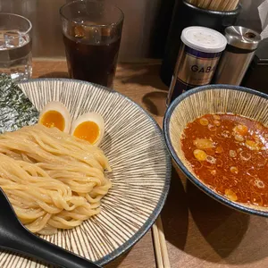 멘즈키 사진