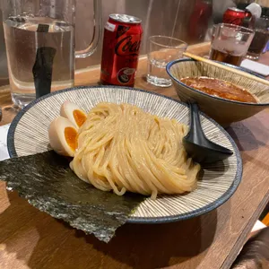 멘즈키 사진