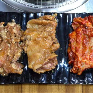 상진호숯불닭구이 사진 2