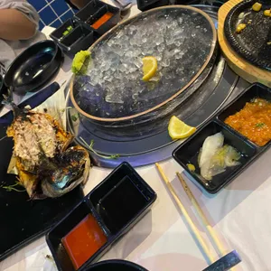 회뜨는중 사진