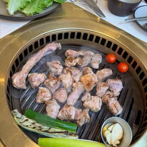 정숙성 사진
