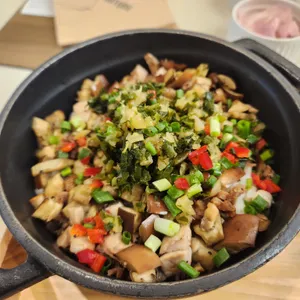 플랜튜드 사진