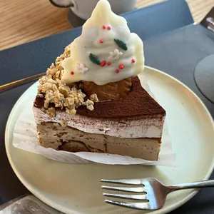 에디션 엠 리뷰 사진