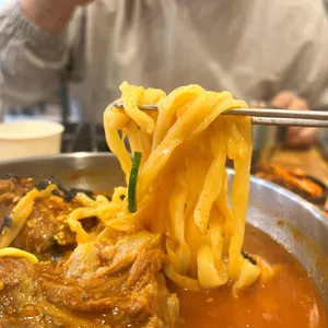백돈뼈칼국수감자탕 사진