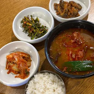 육개옥 사진