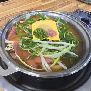 이태리부대찌개 사진