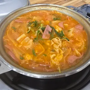 이태리부대찌개 사진