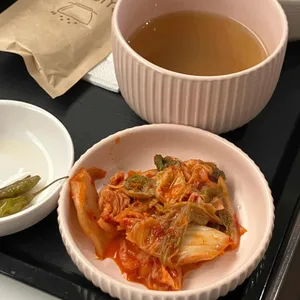 단정 사진
