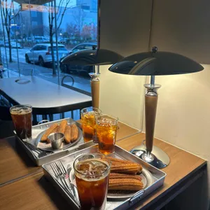 오티씨커피 대표 사진