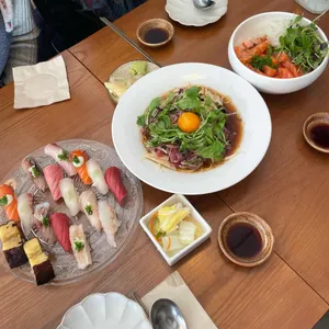 이아 사진