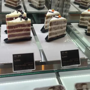 투썸플레이스 리뷰 사진