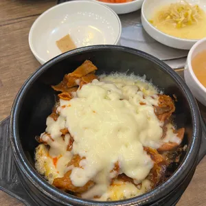 천하제육 사진