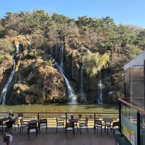카페 폭포 리뷰 사진