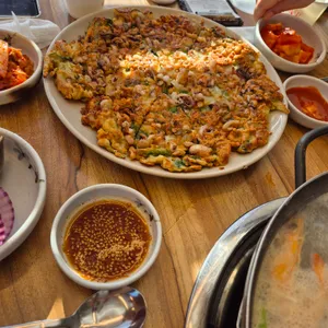 삐쭉이백합칼국수 사진