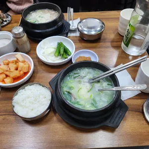 명소옥 대표 사진