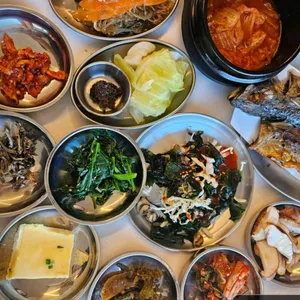 낙산 귀신고래 사진