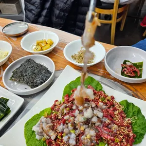 꽃게선장 낙지박사 사진